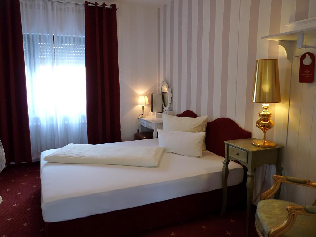 Hotel Geissler Stoccarda Camera foto